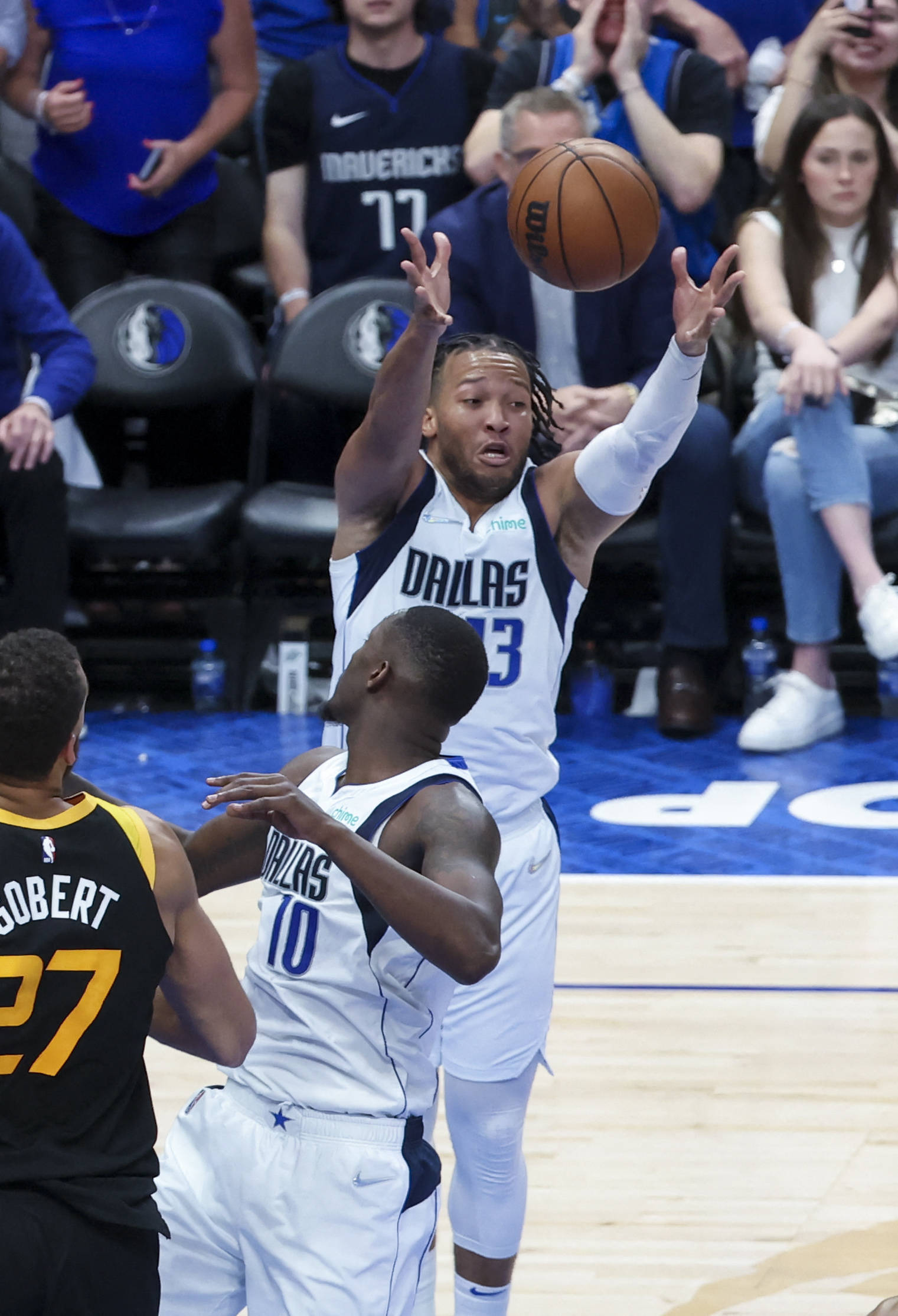 yy易游电竞关于冲刺阶段北京国安备战NBA季后赛犹他爵士窗口期单刀错失，丁俊晖怒砍22分都惊呆了的信息