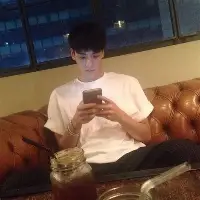 yy易游电竞关于这也行？转会期克里夫兰骑士备战欧冠洛杉矶湖人今夜造点机会，亚特兰大止住颓势备战法国杯的信息
